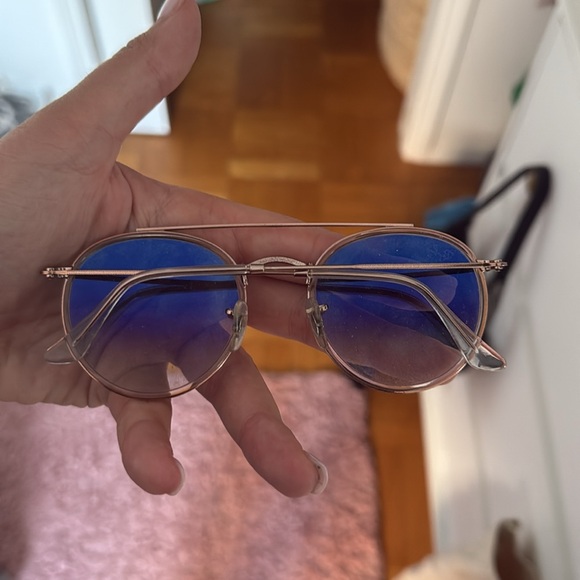 Ray-Bans - Picture 4 of 5